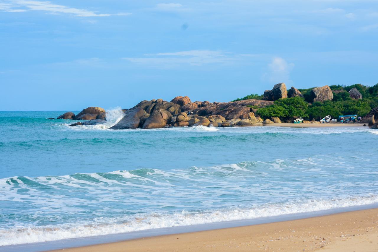 Dream Garden Hotel Arugam Bay Bagian luar foto